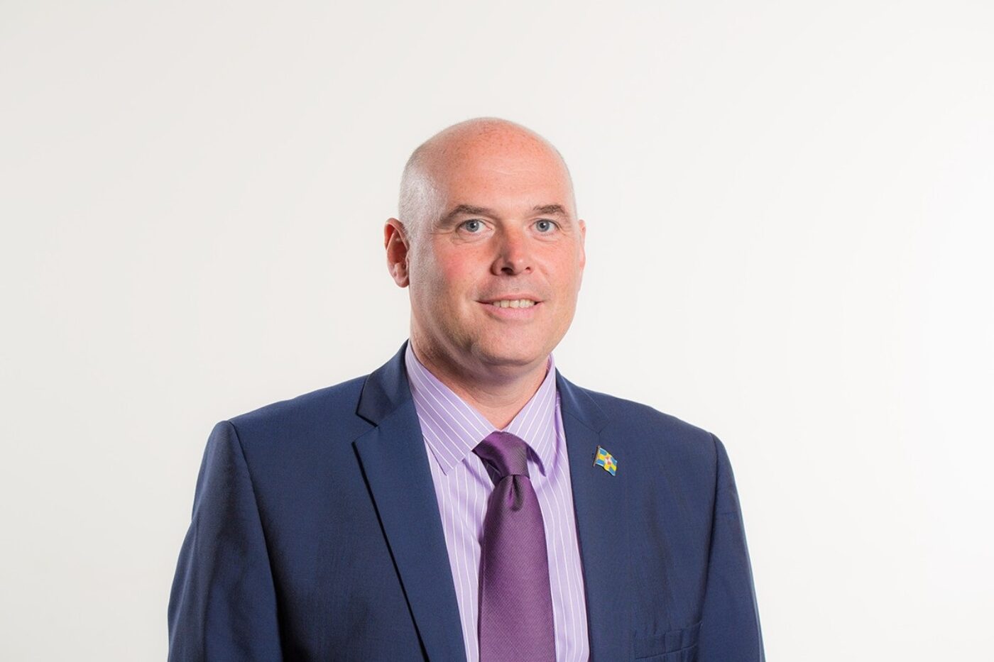 Paul Davies yn ennill ras arweinyddiaeth y Ceidwadwyr