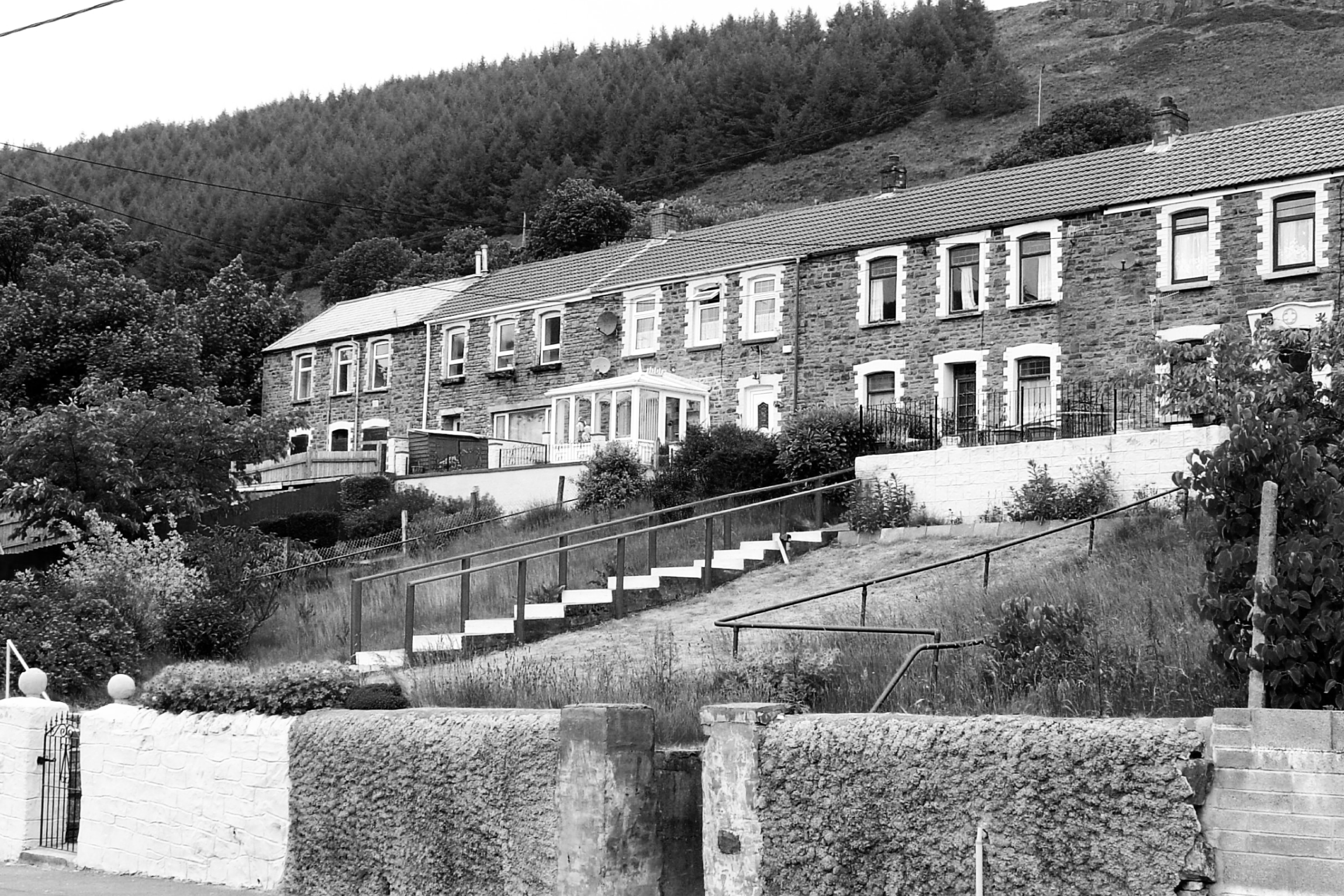 Picture of some Welsh houses